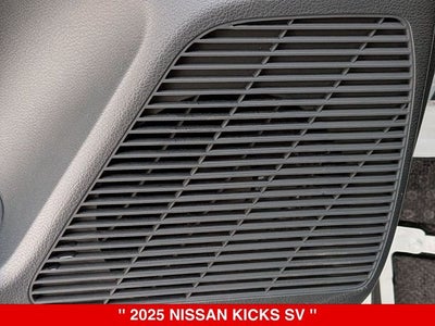 2025 Nissan Kicks SV