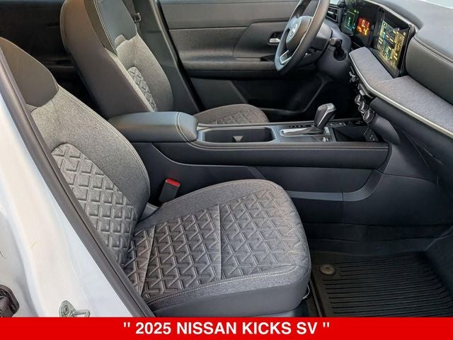 2025 Nissan Kicks SV