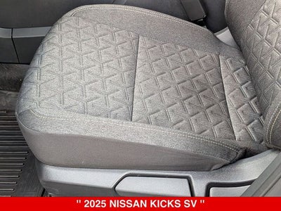 2025 Nissan Kicks SV