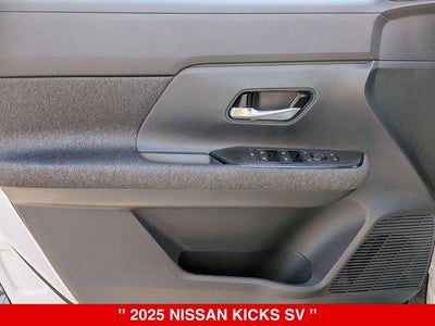 2025 Nissan Kicks SV