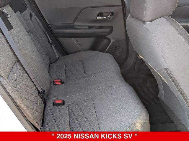 2025 Nissan Kicks SV