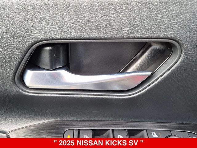 2025 Nissan Kicks SV