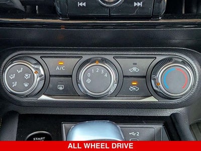 2025 Nissan Kicks SV AWD NISSAN CERTIFIED