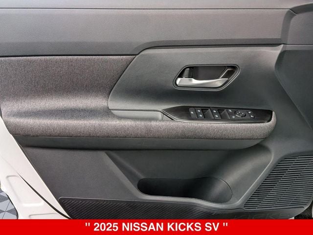 2025 Nissan Kicks SV
