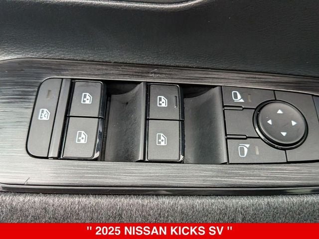 2025 Nissan Kicks SV