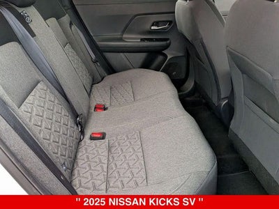 2025 Nissan Kicks SV