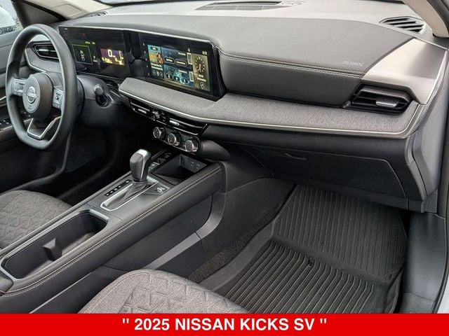 2025 Nissan Kicks SV