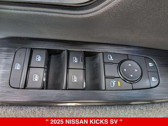 2025 Nissan Kicks SV