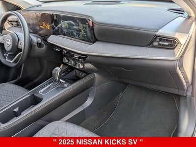 2025 Nissan Kicks SV