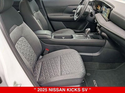 2025 Nissan Kicks SV