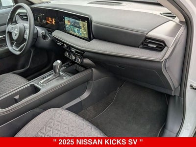 2025 Nissan Kicks SV
