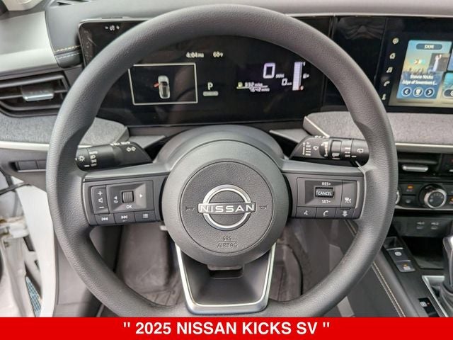 2025 Nissan Kicks SV