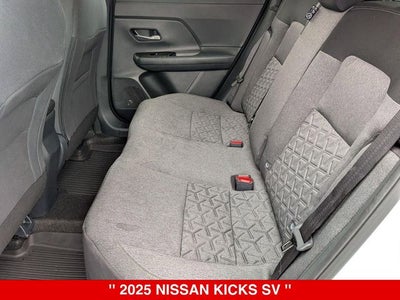 2025 Nissan Kicks SV