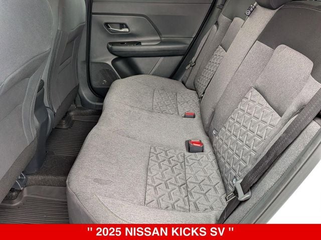2025 Nissan Kicks SV
