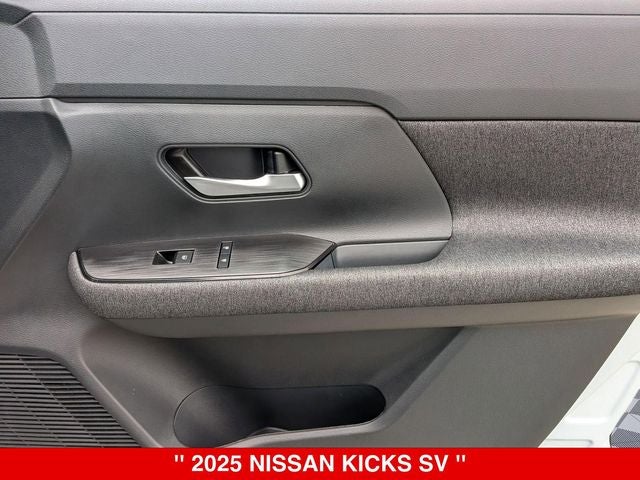 2025 Nissan Kicks SV