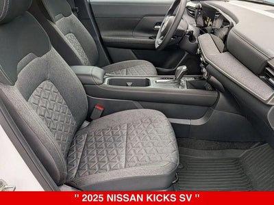 2025 Nissan Kicks SV