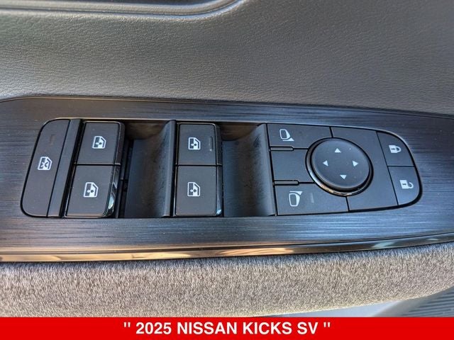 2025 Nissan Kicks SV