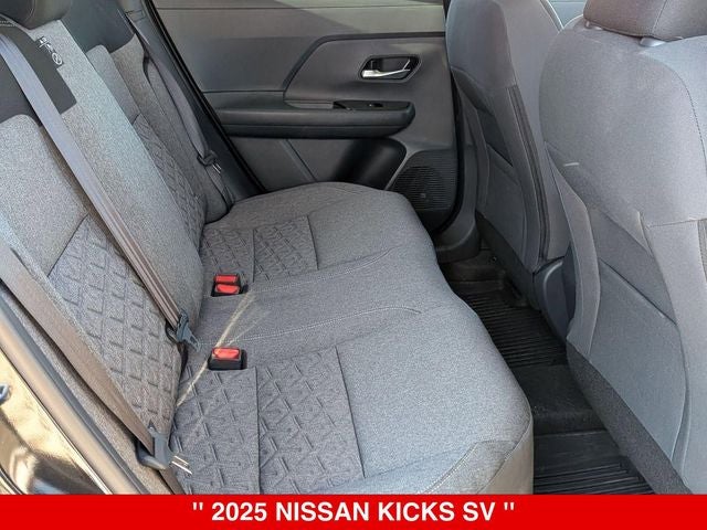 2025 Nissan Kicks SV