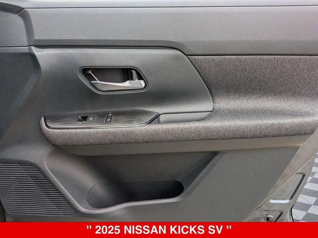 2025 Nissan Kicks SV