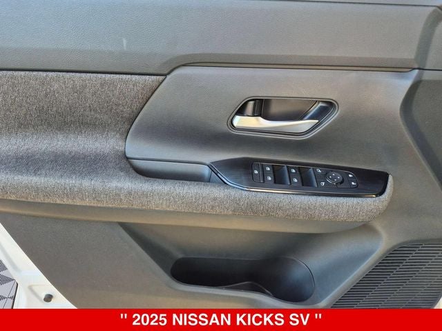 2025 Nissan Kicks SV