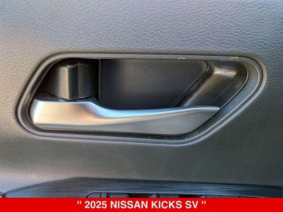 2025 Nissan Kicks SV