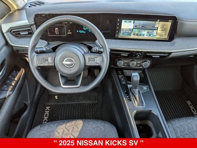 2025 Nissan Kicks SV