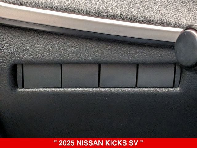 2025 Nissan Kicks SV