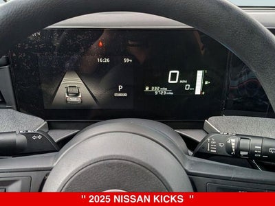 2025 Nissan Kicks Base