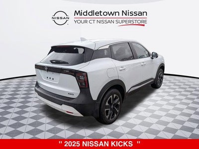 2025 Nissan Kicks Base