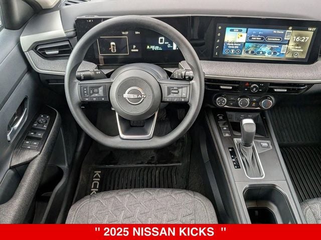 2025 Nissan Kicks Base