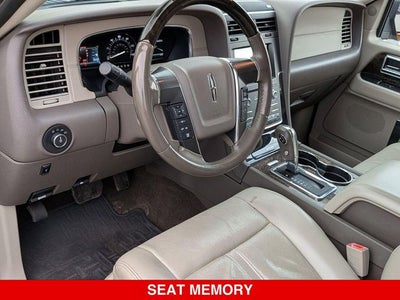 2017 Lincoln Navigator Select