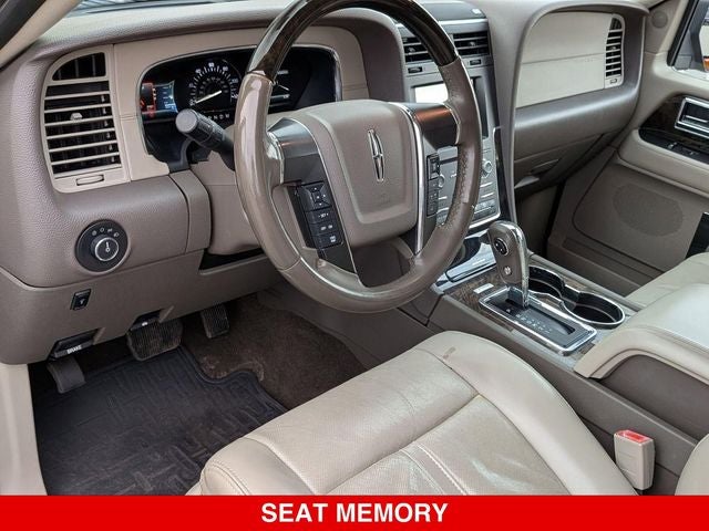 2017 Lincoln Navigator Select