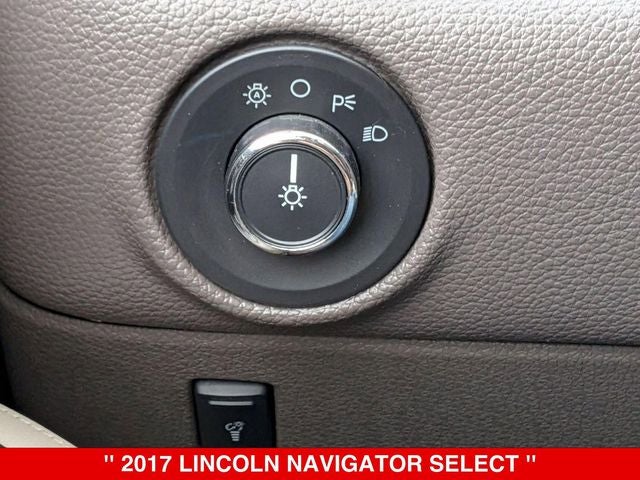 2017 Lincoln Navigator Select