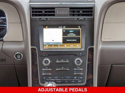2017 Lincoln Navigator Select