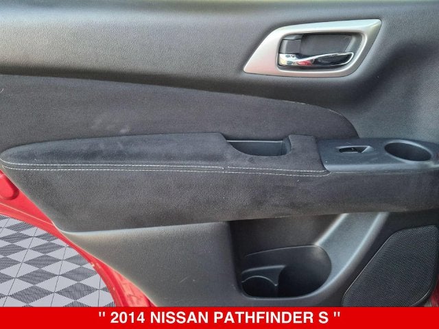 2014 Nissan Pathfinder S