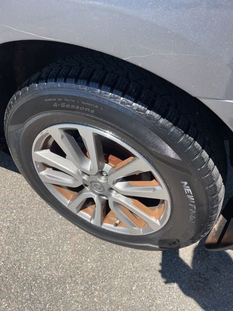 2015 Nissan Pathfinder SV