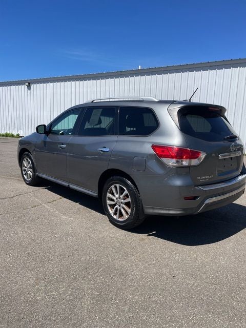 2015 Nissan Pathfinder SV