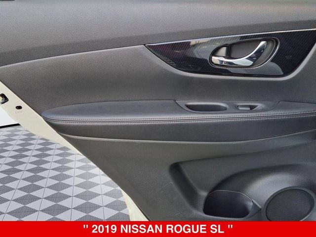 2019 Nissan Rogue SL