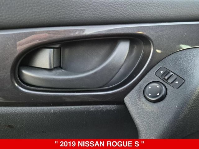 2019 Nissan Rogue S