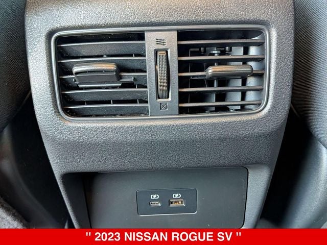 2023 Nissan Rogue SV