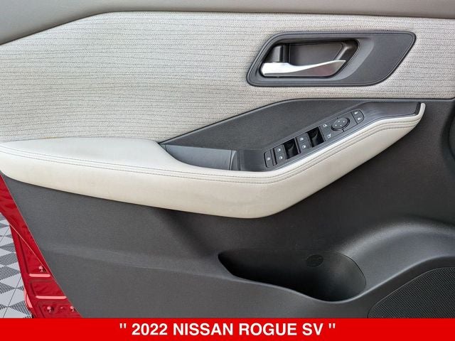 2022 Nissan Rogue SV