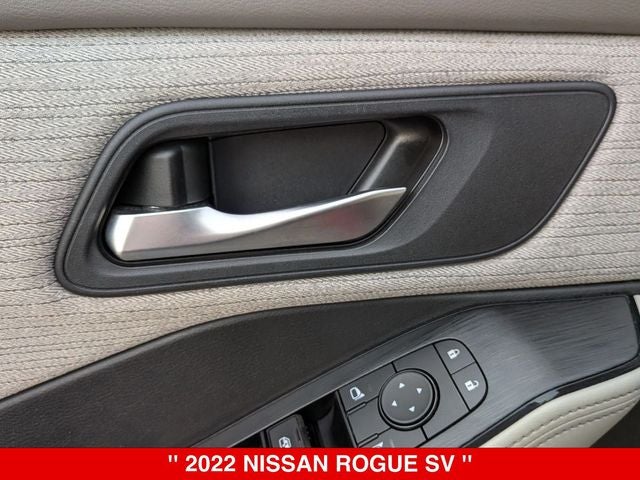 2022 Nissan Rogue SV