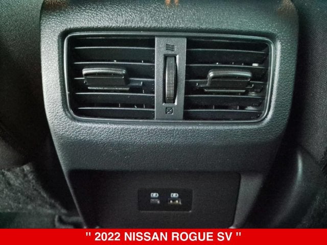 2022 Nissan Rogue SV