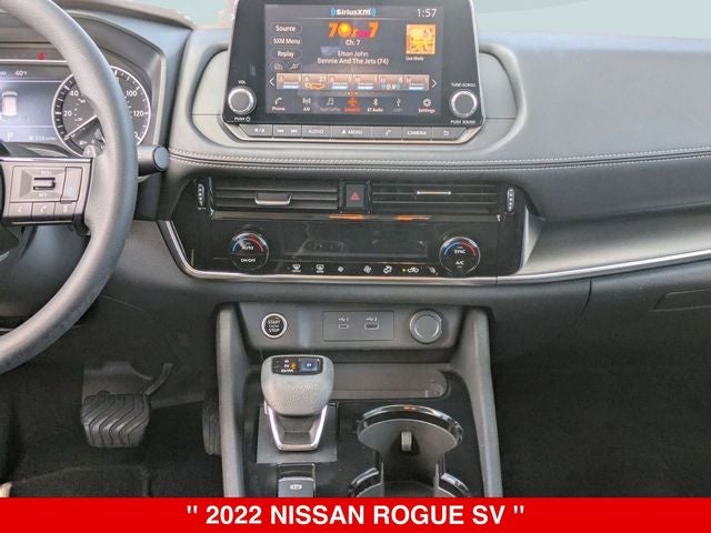 2022 Nissan Rogue SV