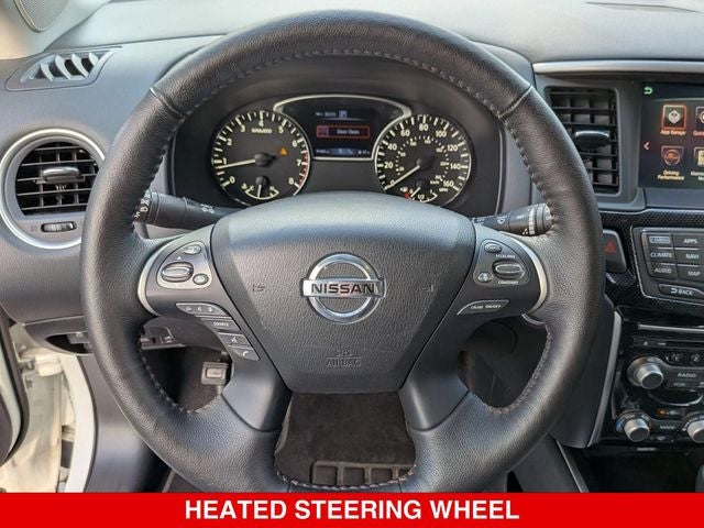 2020 Nissan Pathfinder SL