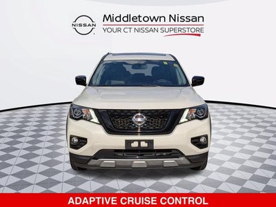 2020 Nissan Pathfinder SL
