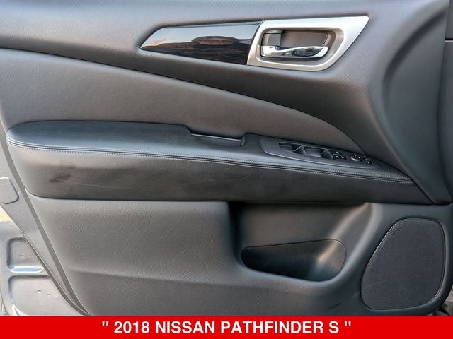2018 Nissan Pathfinder S