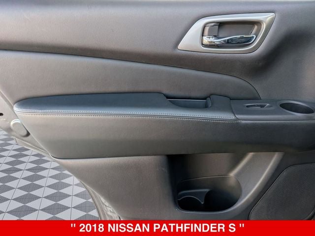 2018 Nissan Pathfinder S