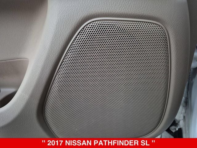 2017 Nissan Pathfinder SL