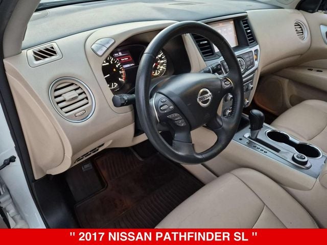 2017 Nissan Pathfinder SL